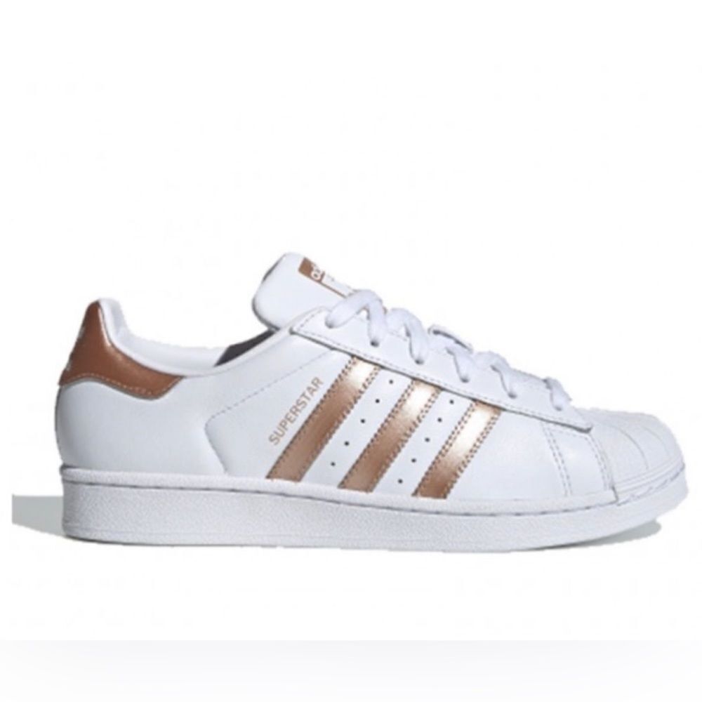 Womens Adidas Superstar Athletic Shoe/Sneaker Sz 7 Art No. BA8169